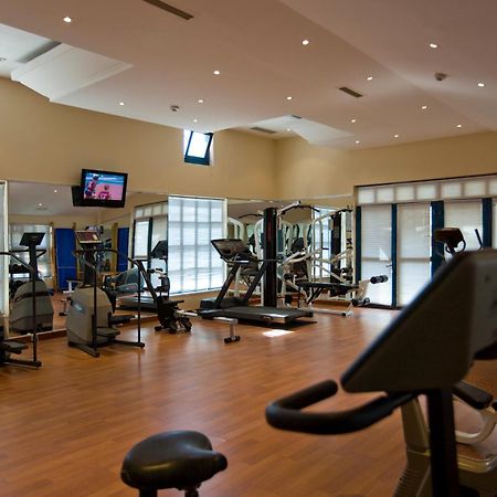 Spa Hotel Colossae Thermal Karahayit  Buitenkant foto The gym at the hotel