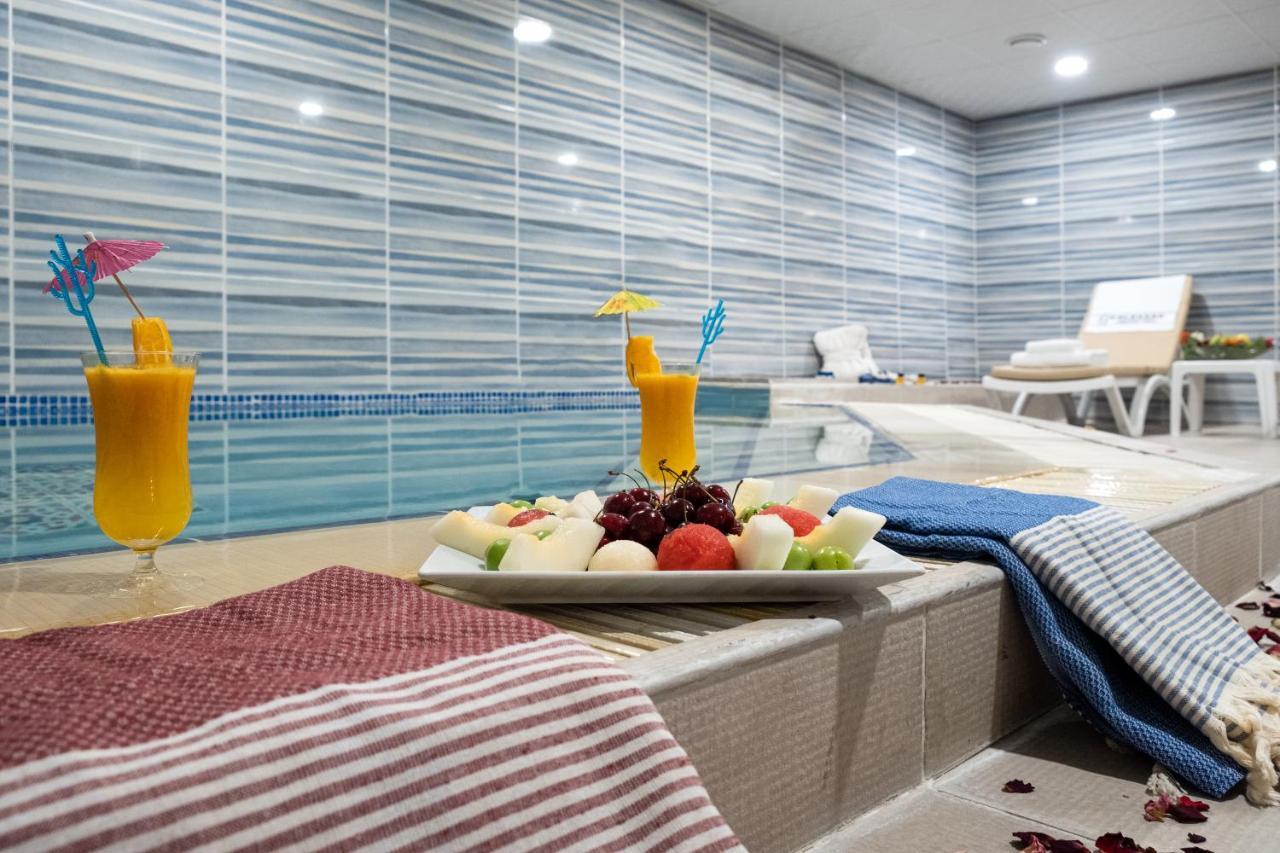 Spa Hotel Colossae Thermal Karahayit  Buitenkant foto A spa in Turkey